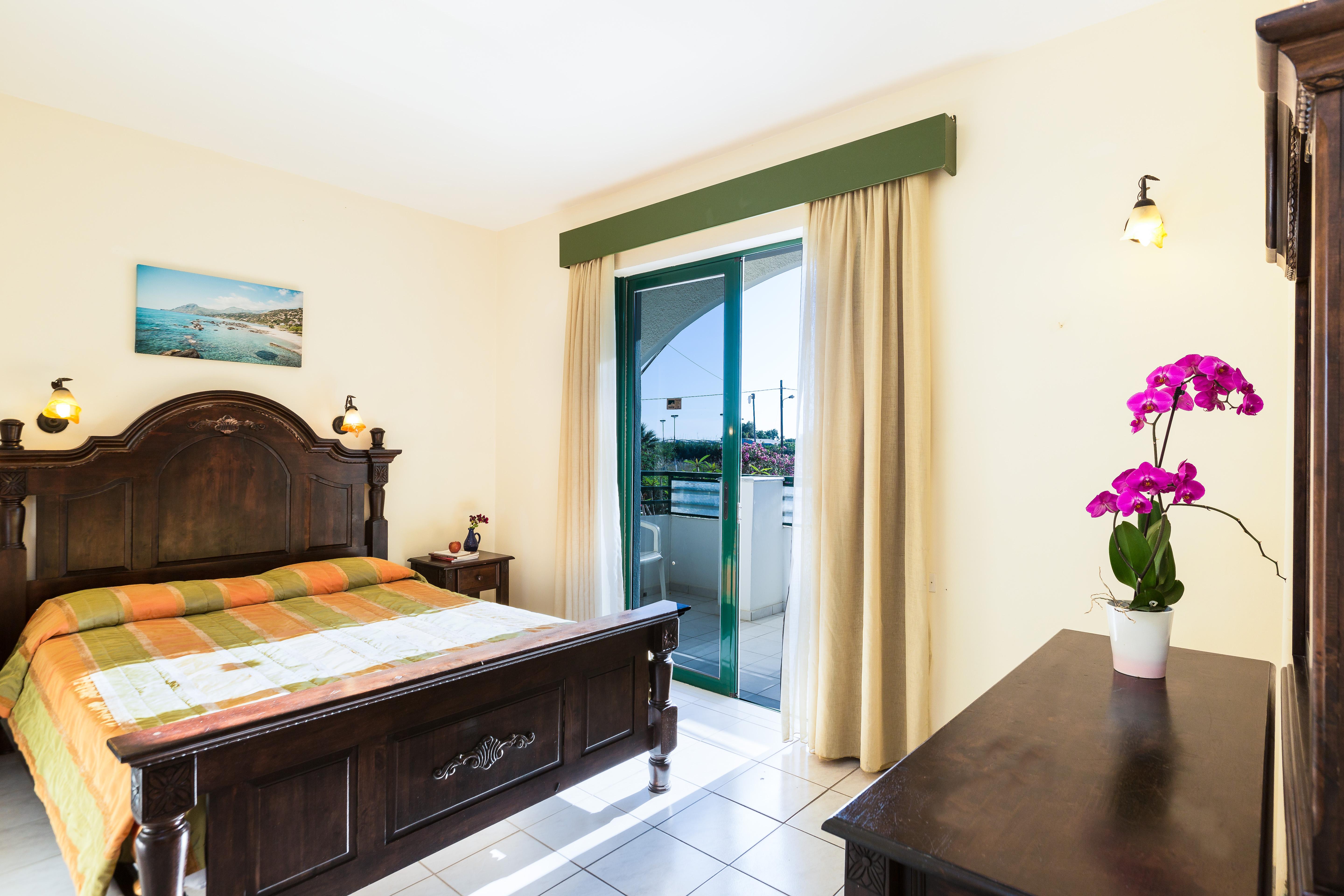 Trefon Hotel Apartments And Family Suites 플라타네스 외부 사진