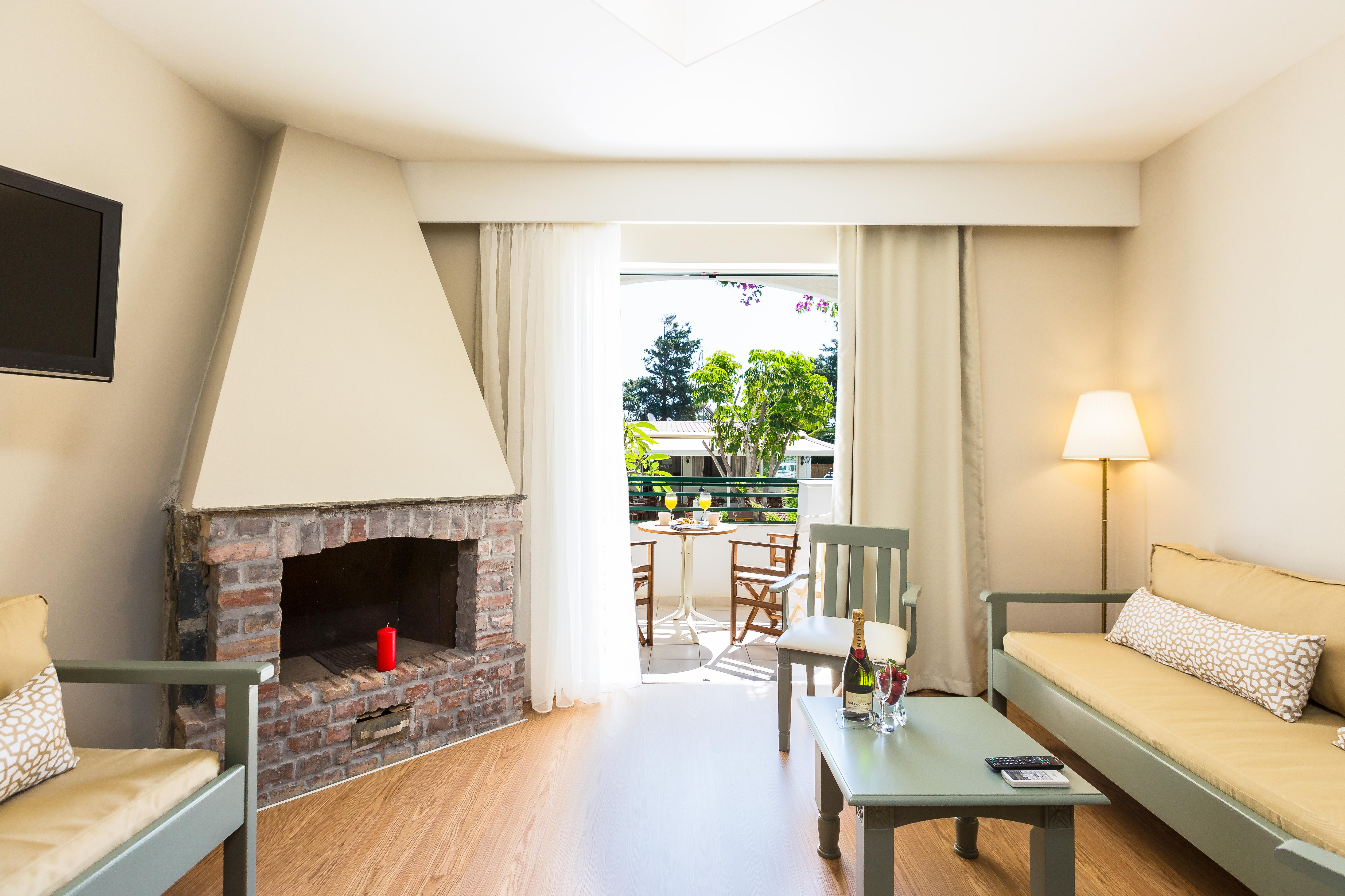 Trefon Hotel Apartments And Family Suites 플라타네스 외부 사진