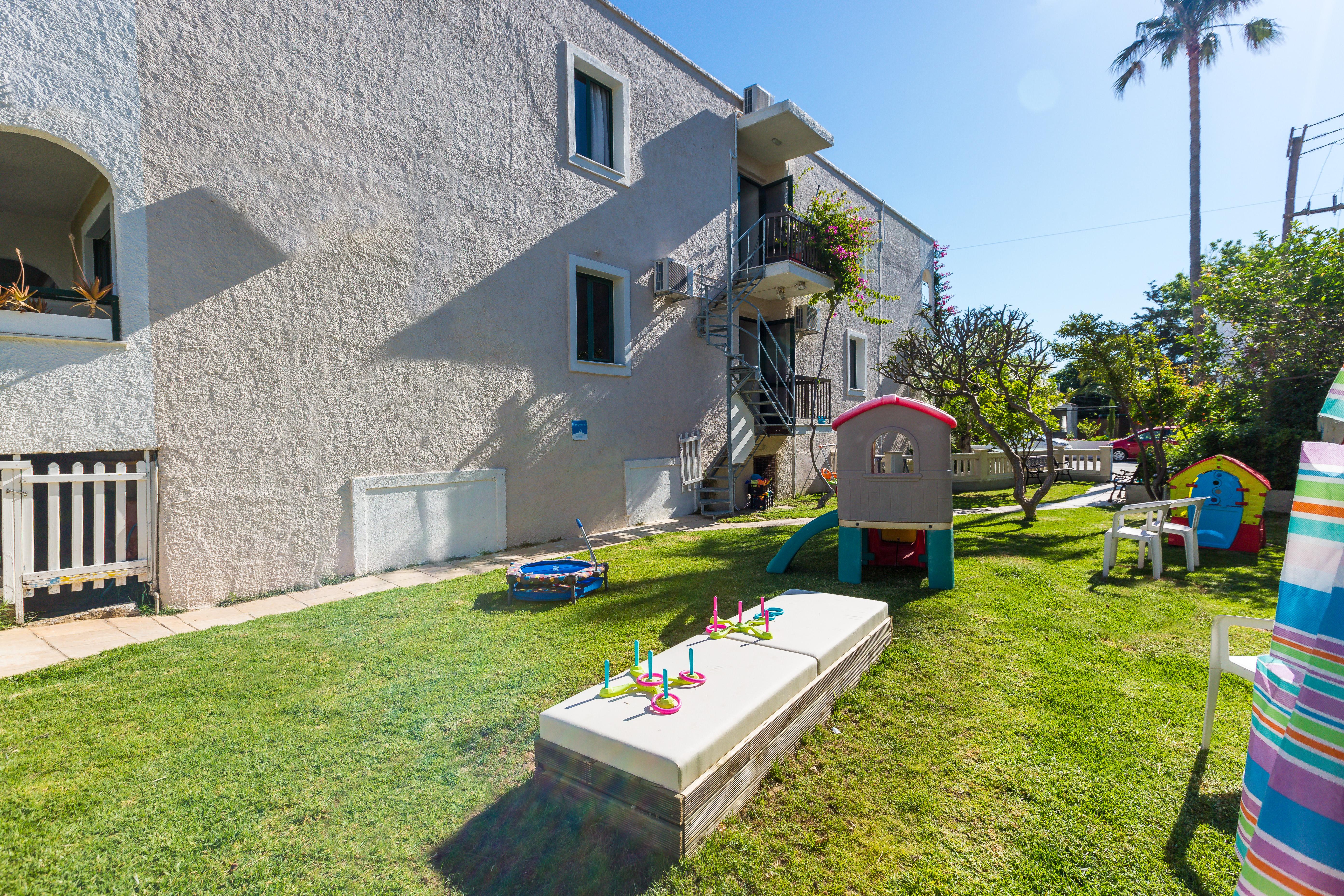 Trefon Hotel Apartments And Family Suites 플라타네스 외부 사진