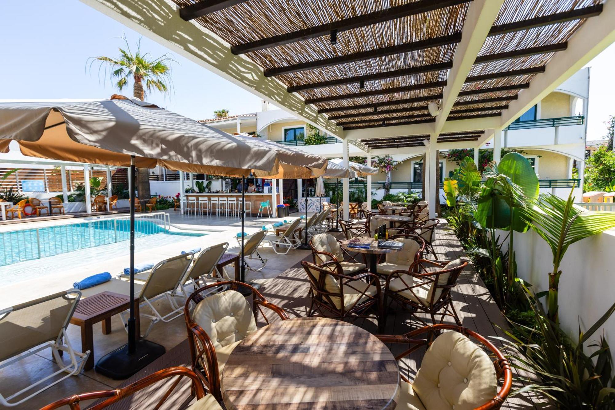 Trefon Hotel Apartments And Family Suites 플라타네스 외부 사진
