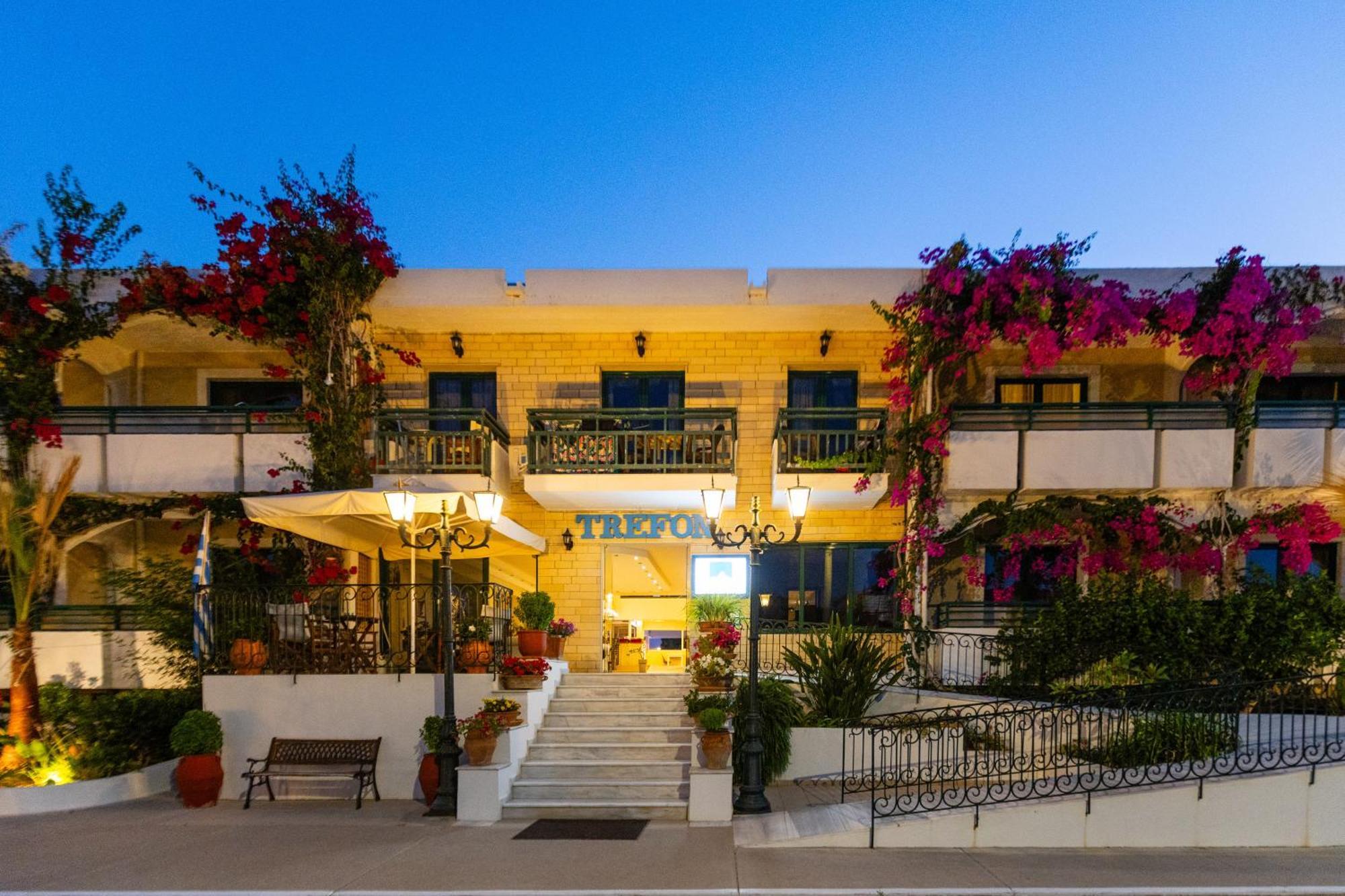Trefon Hotel Apartments And Family Suites 플라타네스 외부 사진