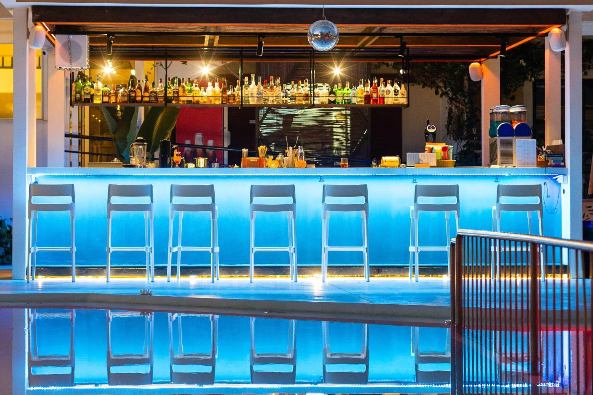 Trefon Hotel Apartments And Family Suites 플라타네스 외부 사진