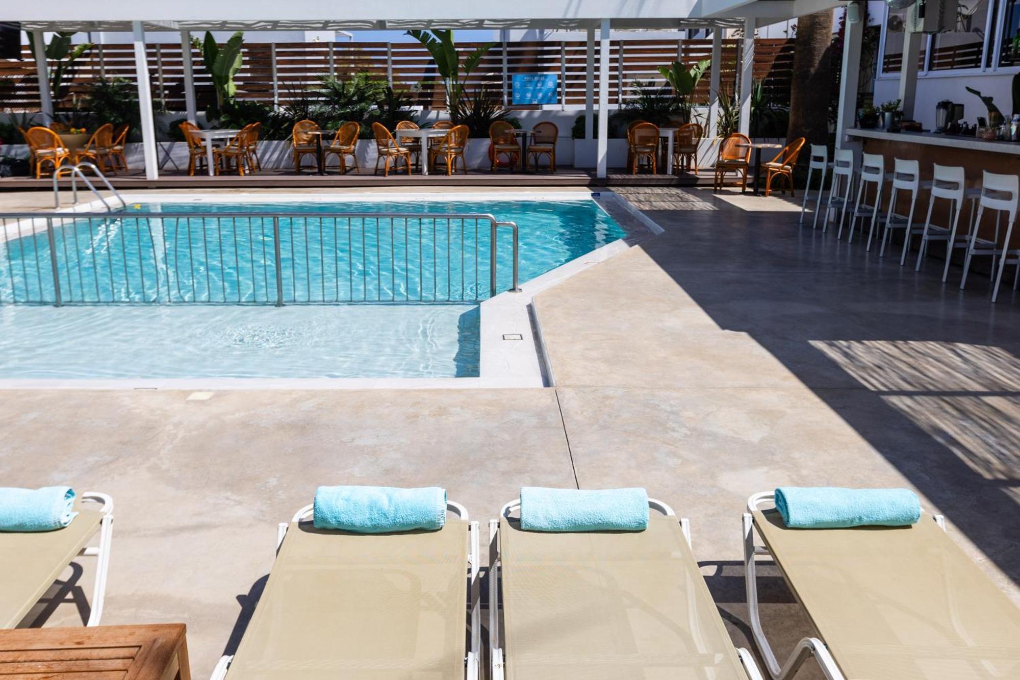 Trefon Hotel Apartments And Family Suites 플라타네스 외부 사진
